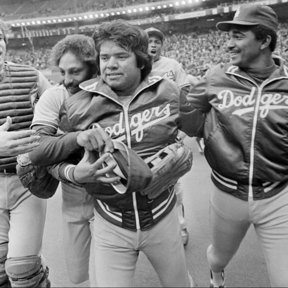 Vintage 80s Los Angeles Dodgers Satin Jacket by Starter Size S Small Rare - Picture 11 of 11